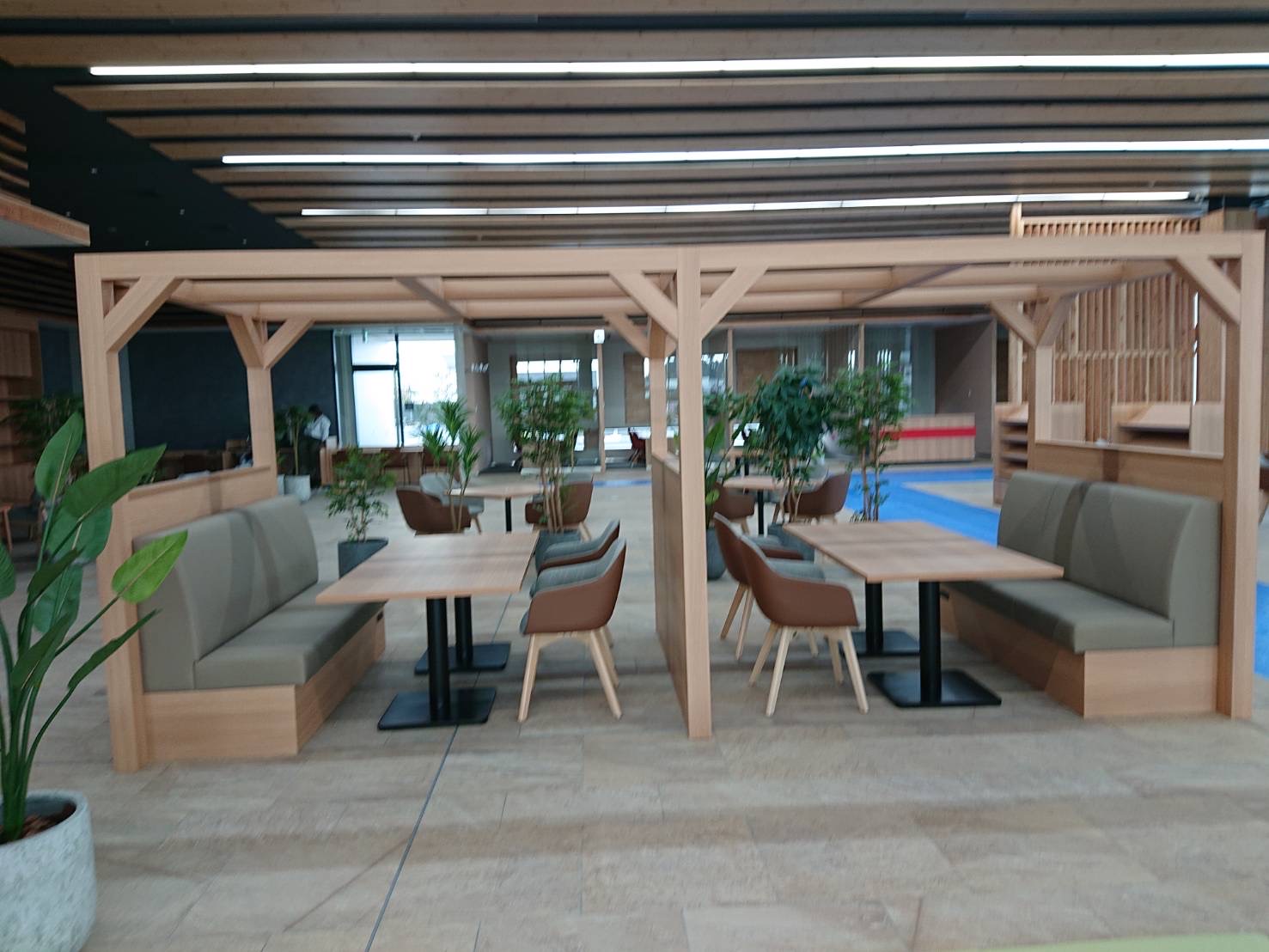 オフィス家具への想いを形にする椅子張り替え